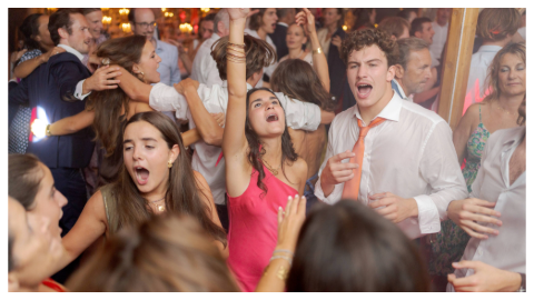 Soirée dansante animée par un DJ professionnel