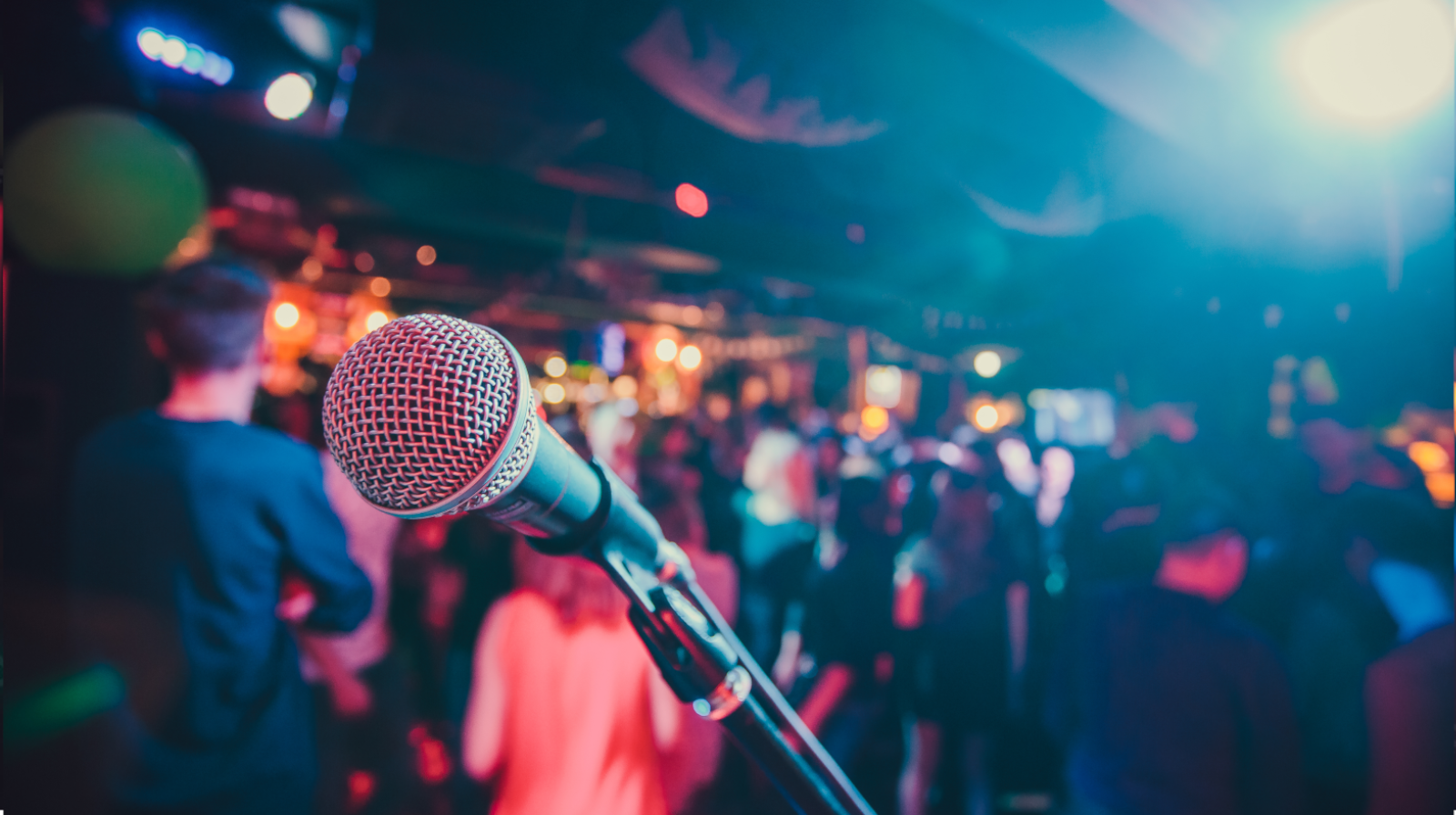 Photo d'une fête de mariage animée par un DJ